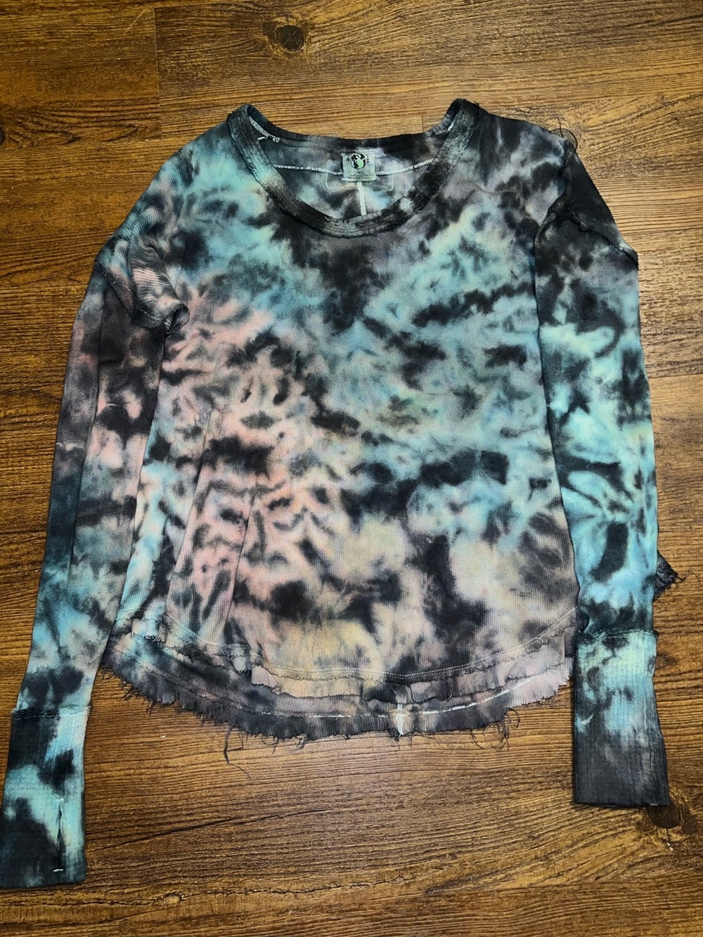 We The Free Waffle Knit Pastel Tie Dye Thermal Raw Hem Distressed Top Size XS - Picture 7 of 11
